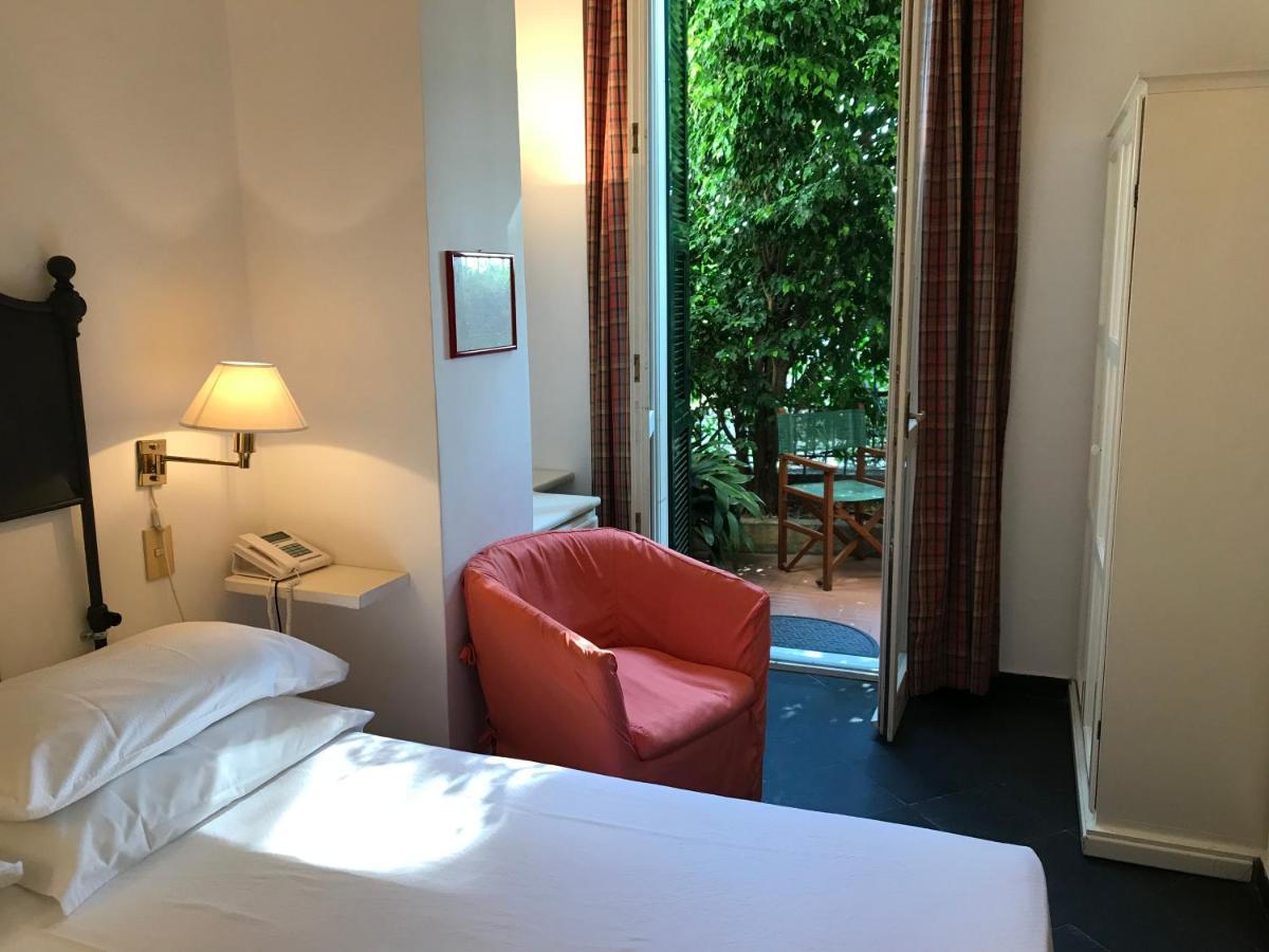 Hotel Beau Rivage Alassio Eksteriør billede