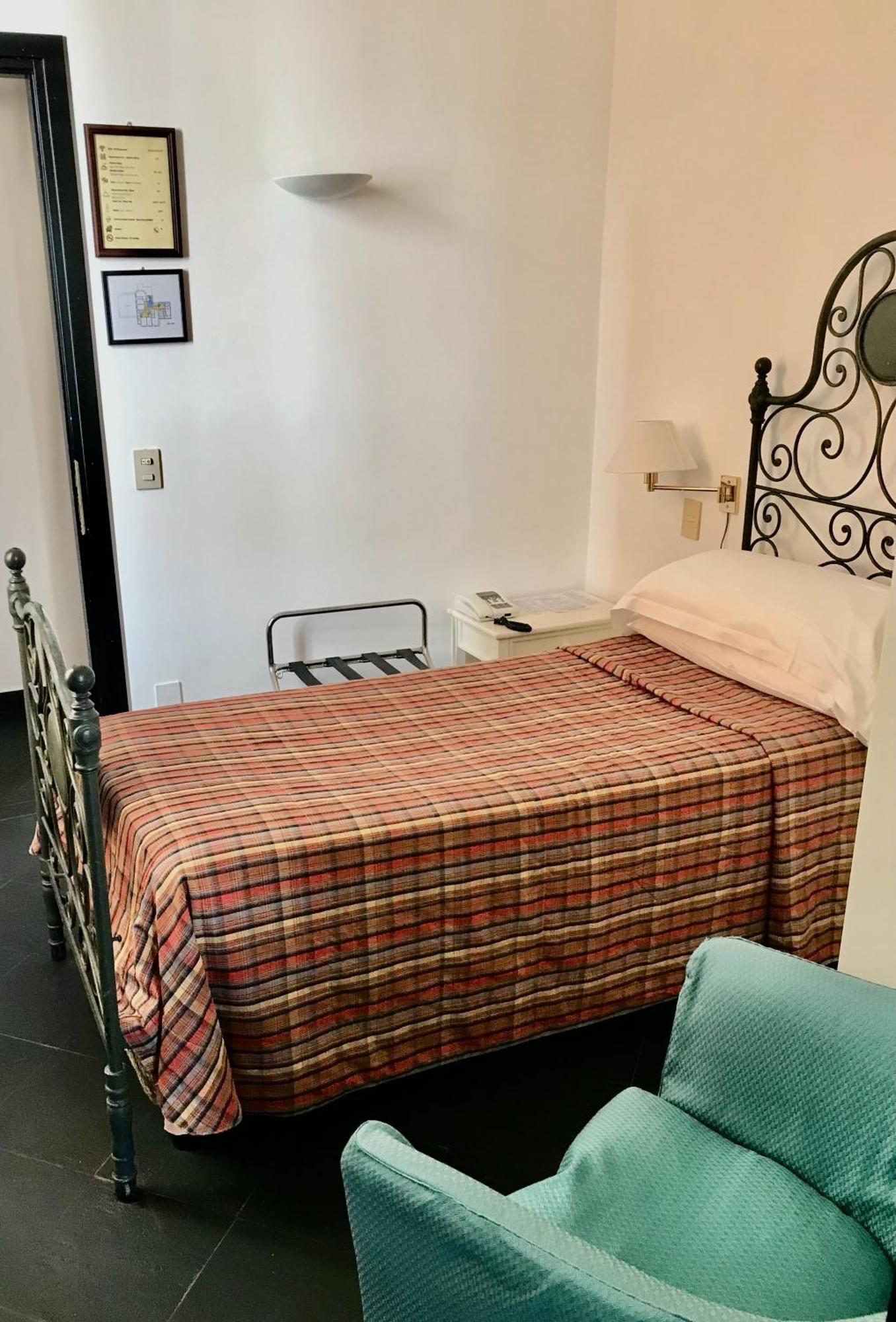 Hotel Beau Rivage Alassio Eksteriør billede