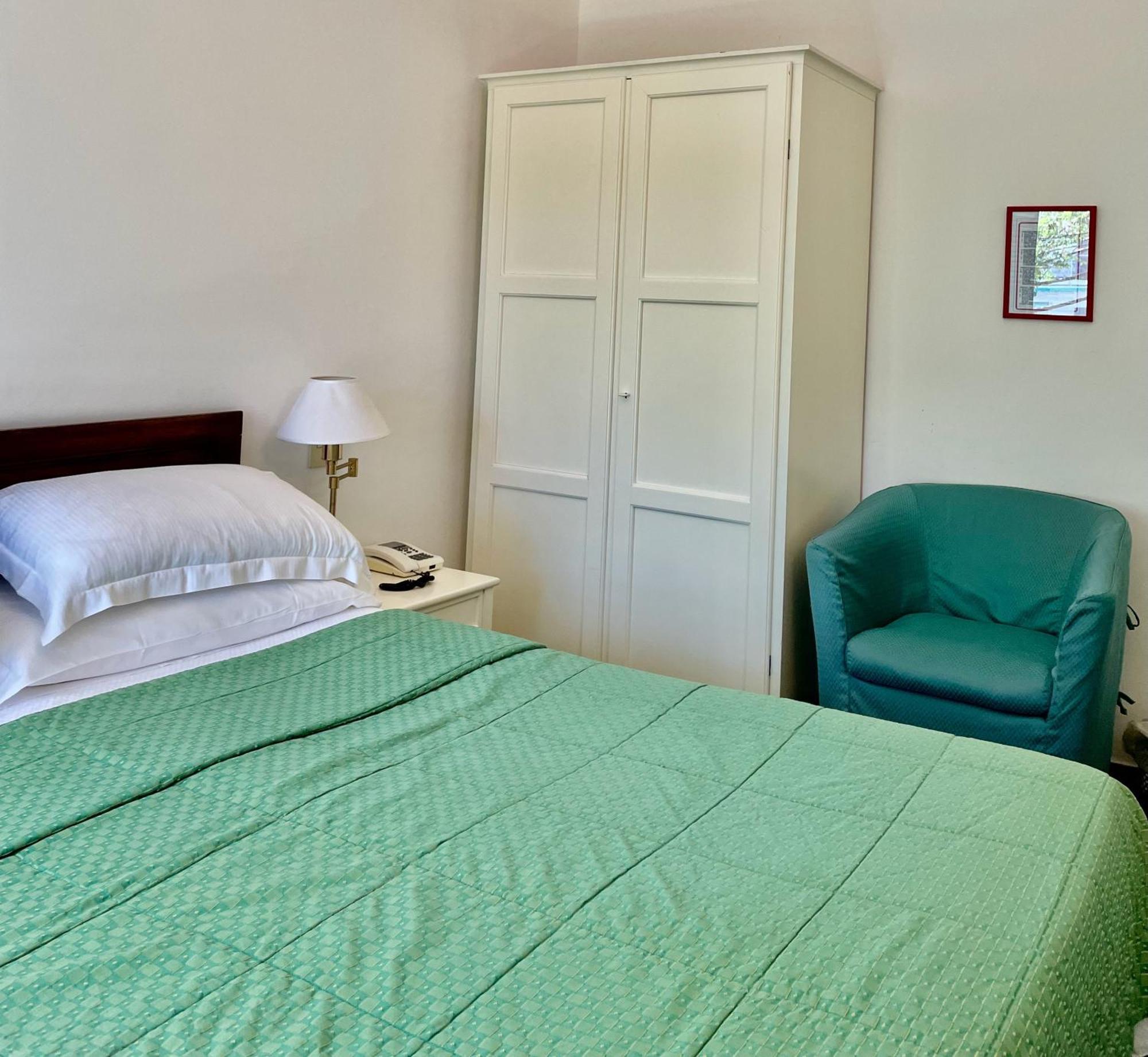 Hotel Beau Rivage Alassio Eksteriør billede