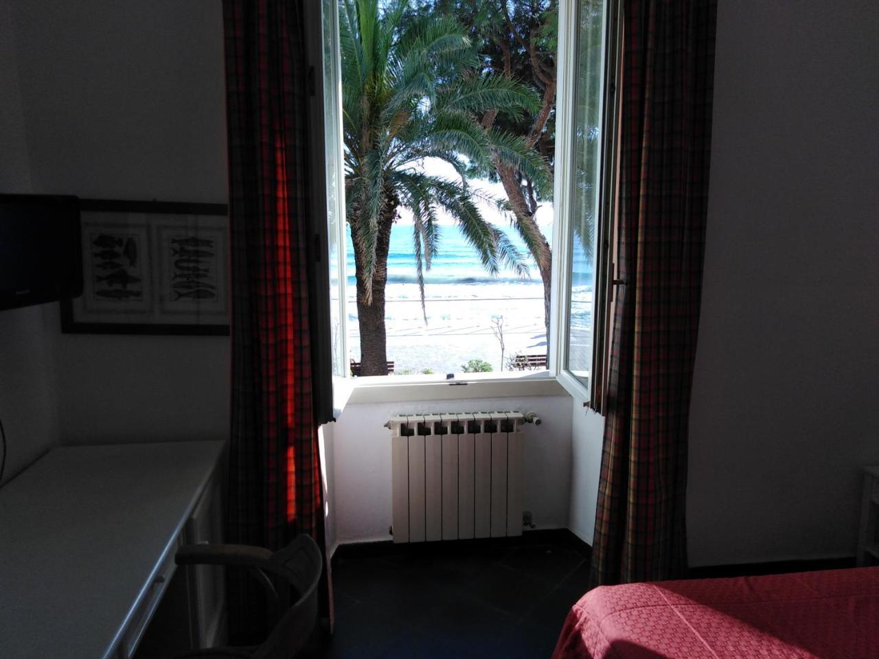 Hotel Beau Rivage Alassio Eksteriør billede